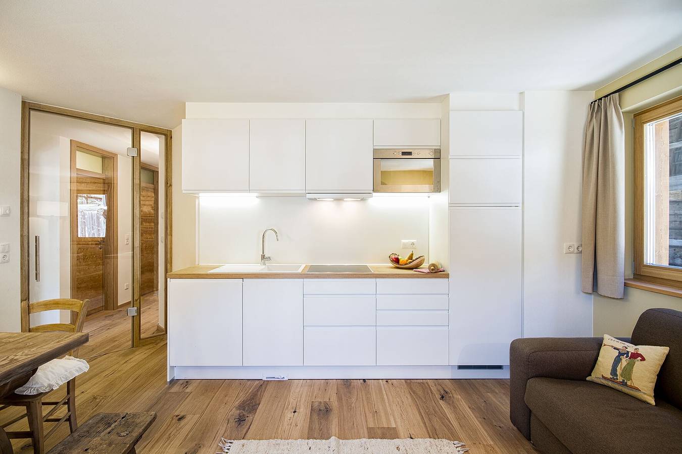 Ganze Wohnung, Traumhafte Wohnung in der Nähe von Skiliften mit Wlan, Parkplatz und Garten; Haustiere erlaubt in Plan da Tieja, Wolkenstein