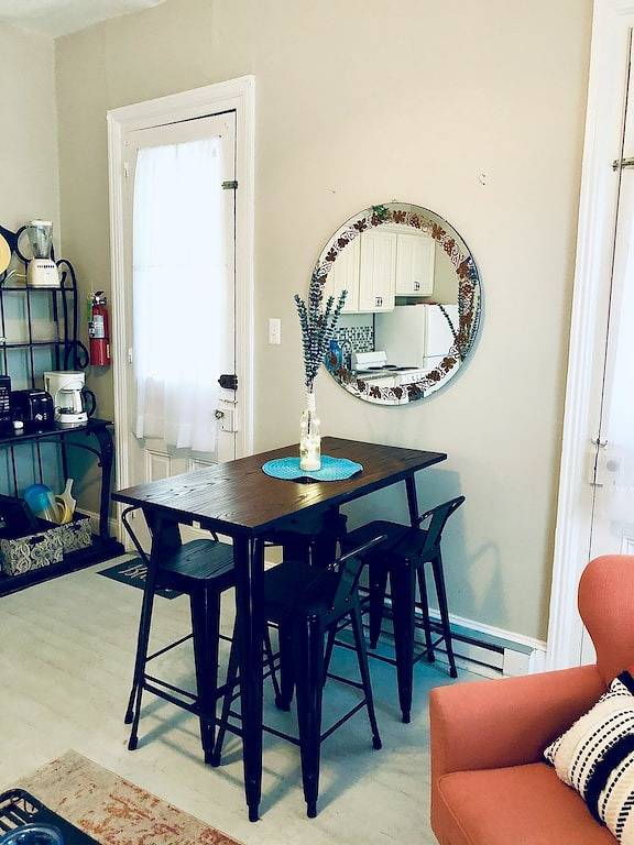 Ganze Wohnung, One Bedroom flat 1 block from Beach & 3 blocks from Washington Square in Cape May, Cape May County