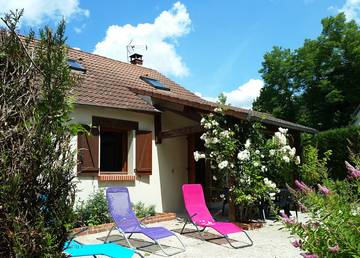 Gîte pour 6 personnes, avec terrasse et jardin à Châtillon-sur-Cher