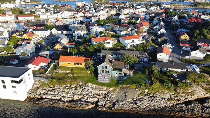 Location de vacances pour 8 personnes, avec jardin ainsi que vue et sauna dans Henningsvær - 4