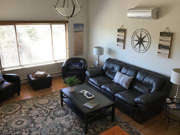 Vacation House for 6 Guests in Barnstable, Cape Cod, Picture 1