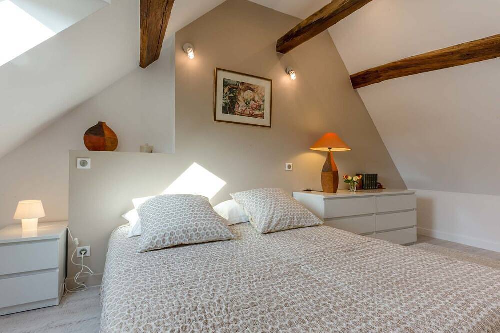 Appartement entier, Beaune Sweet Home -Beaune Guigone- Parking inclus in Beaune, Région de Beaune