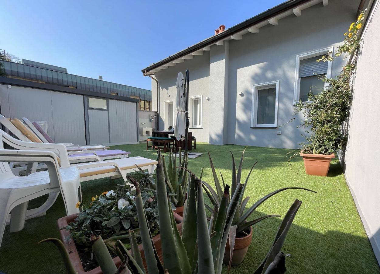 Ganze Wohnung, Two-Bedroom Apartment in Varese, Varese Provinz