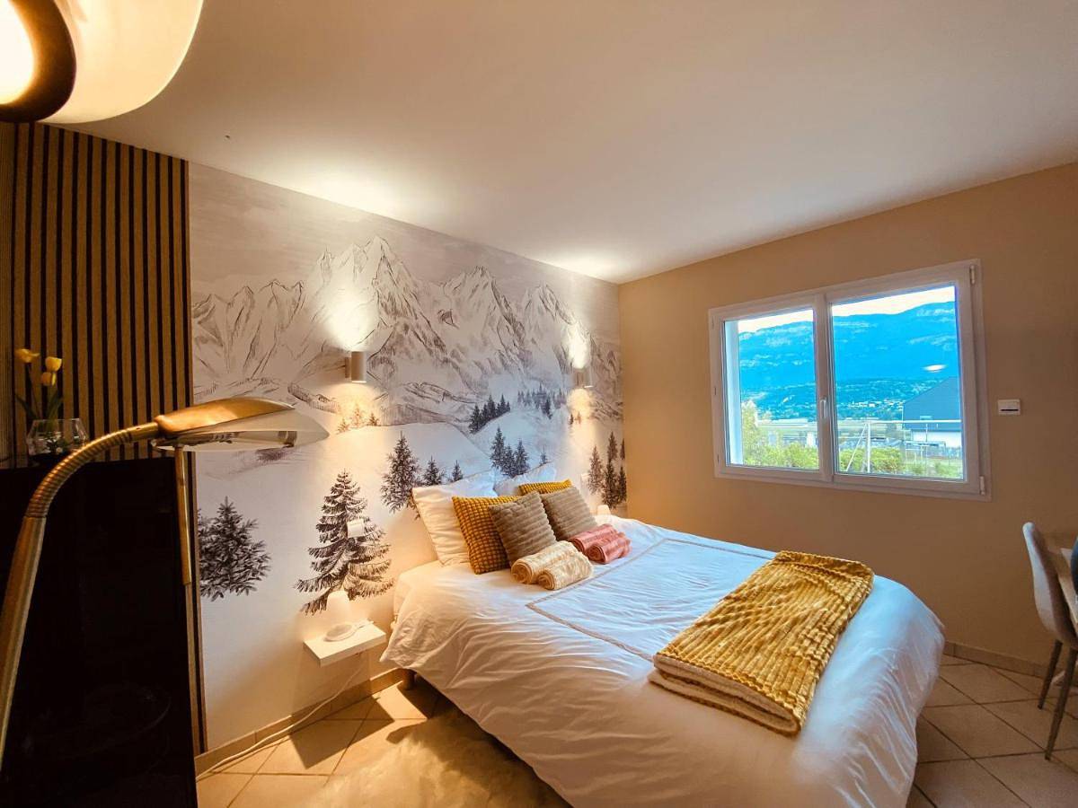 Appartement entier, One-Bedroom Apartment in Le Bourget-du-Lac, Région de Chambéry