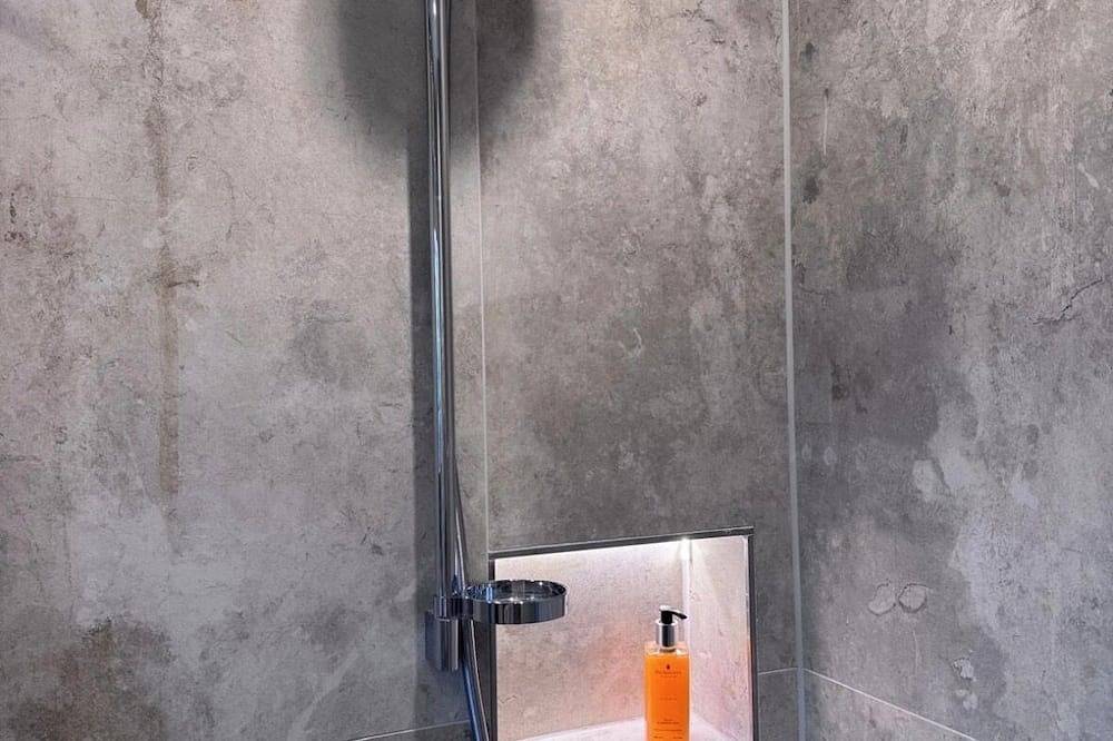 Gemütliches Naturhaus mit Kamin, großem Garten & 2 Bädern für bis zu 6 Personen in Schüttorf, Landkreis Grafschaft Bentheim