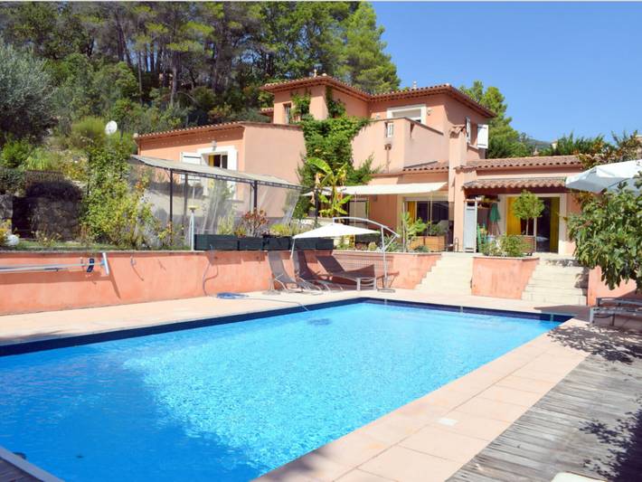 Vakantiehuis voor 10 personen, with Balkon/Terras and Balkon as well as Terras and Tuin in Seillans