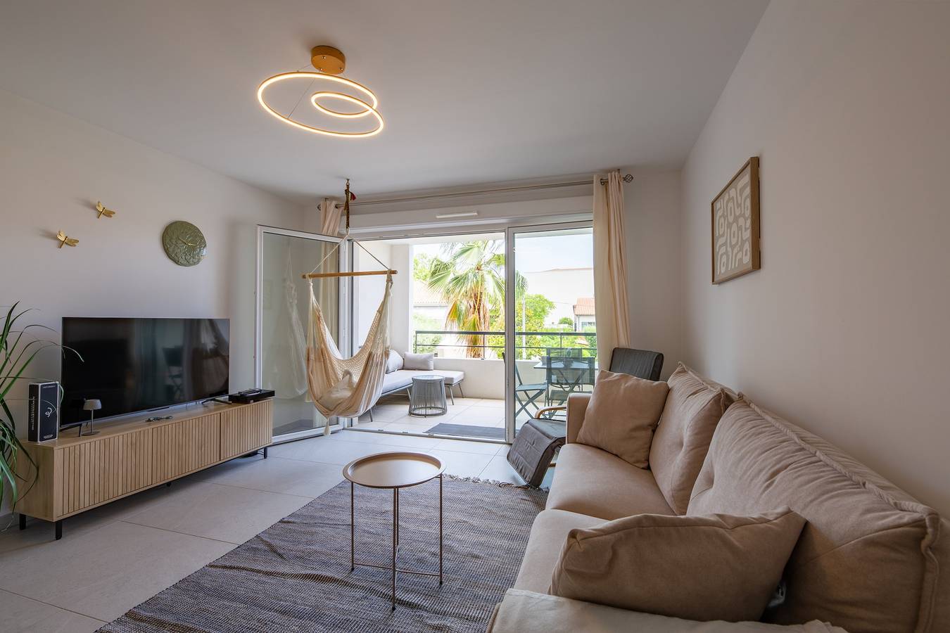 Ganze Wohnung, Ferienwohnung für 4 Personen mit Balkon in Frejus, Massif de l'Esterel