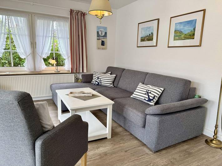 Ganze Wohnung, Gemütliche 2-Zimmer Ferienwohnung für 4 Personen, strandnah in Westerland in Westerland, Sylt (Gemeinde)
