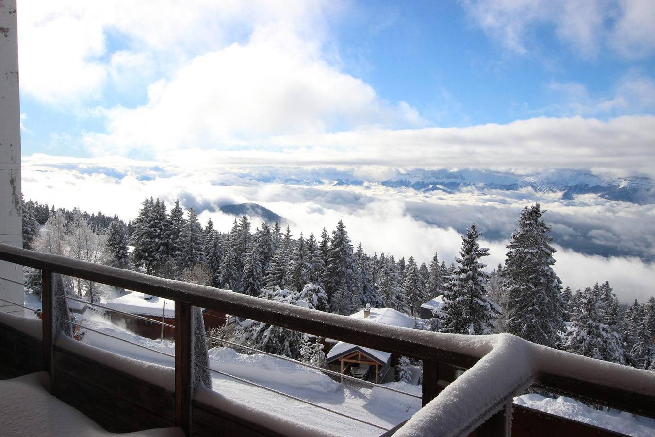 Entire apartment, Résidence la Grive - 2 room apartment 6 people (010) in Chamrousse, Écrins National Park