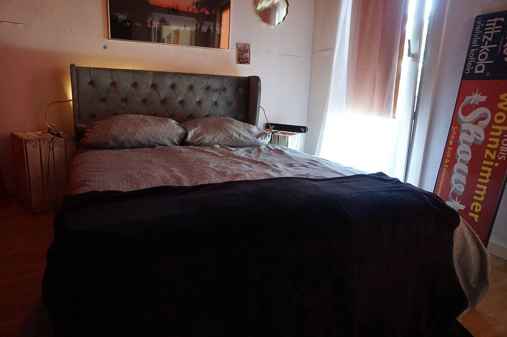 Ganze Wohnung, Schönes Loft über den Dächern in Schenefeld, Schleswig-Holstein Binnenland