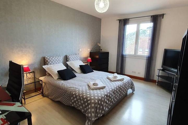 Villa pour 8 personnes, avec jardin, animaux acceptés dans le Jura - 3