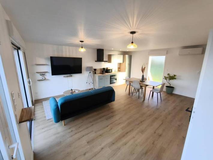 Location de vacances pour 2 personnes, avec terrasse et jacuzzi à Plumergat - 2