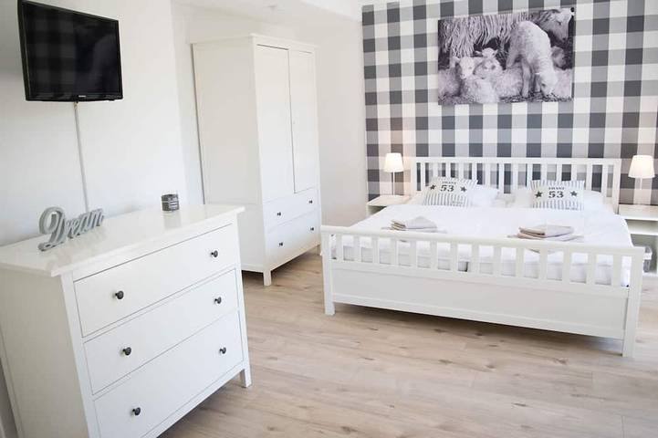 Ganze Wohnung, Nordic * Ferienwohnung an der Nordsee * Zuhause am Meer in Husum, Nordfriesland