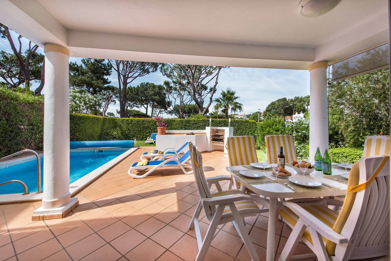 Villa "Mng Elliott 52" con piscina privata e Wi-Fi in Vale do Lobo, Almancil