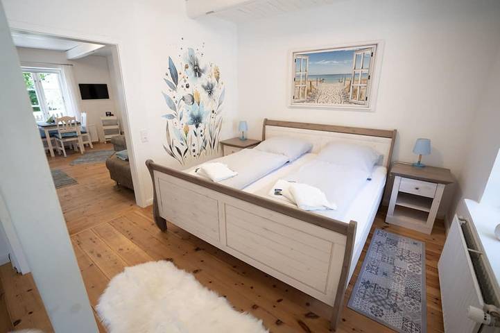 Ferienwohnung für 3 Personen, mit Garten in Winnert