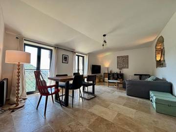 Gîte pour 5 personnes, avec balcon et vue à Peille