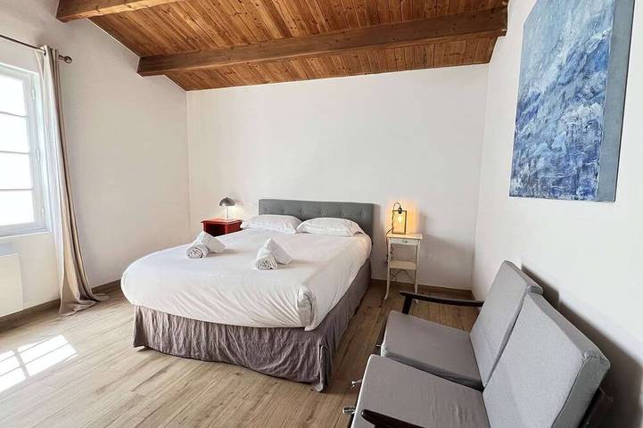 Location de vacances pour 4 personnes, avec jardin dans Office De Tourisme De Loix - 3