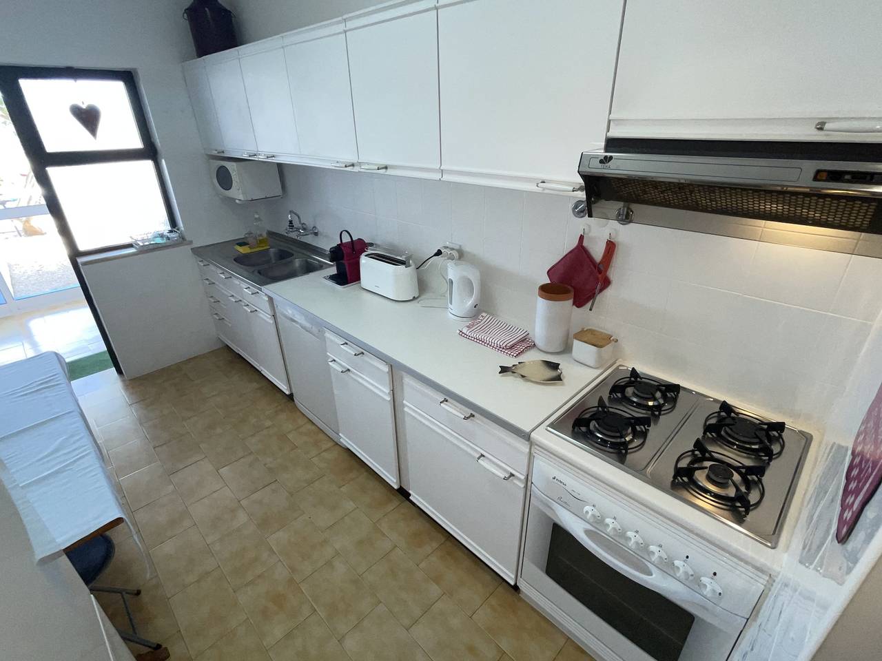 Ganze Wohnung, Apartment in der Nähe von Benagil Beach mit Garten in Lagoa, Faro Distrikt