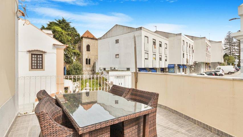 Apartamento de férias para 2 pessoas, com vista e terraço em Sintra