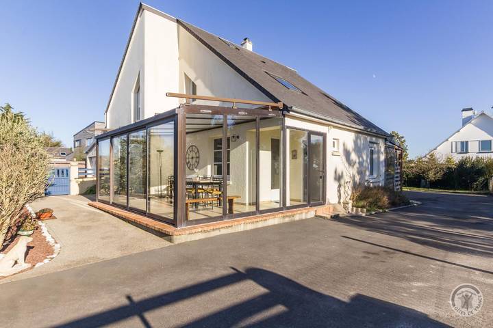 Gîte pour 8 personnes, avec jardin et terrasse à Montmartin-sur-Mer - 2