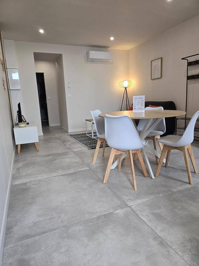 Appartement entier, Domaine de Zely in Fontaines-d'Ozillac, Région de Jonzac