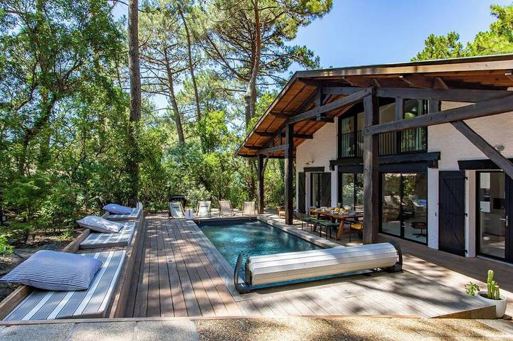Villa pour 8 personnes, avec balcon ainsi que jardin et piscine au Cap Ferret