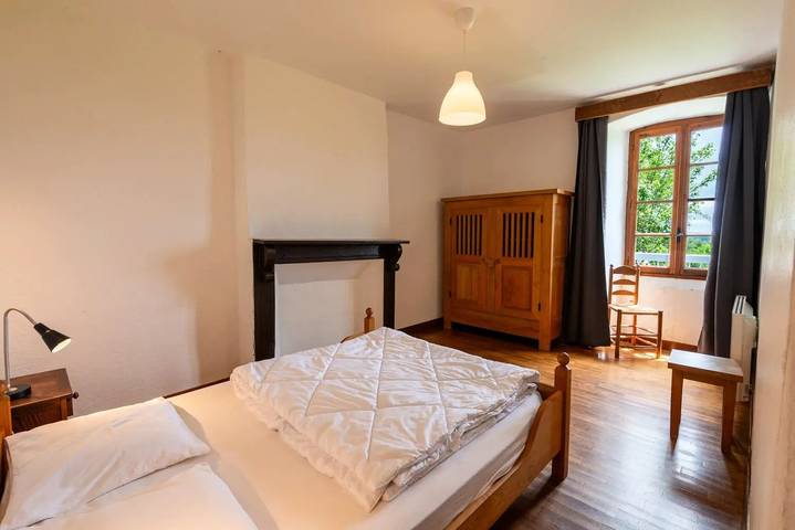 Gîte pour 3 personnes, avec Terrasse et Piscine à Saint-Pierre-des-Tripiers - 2