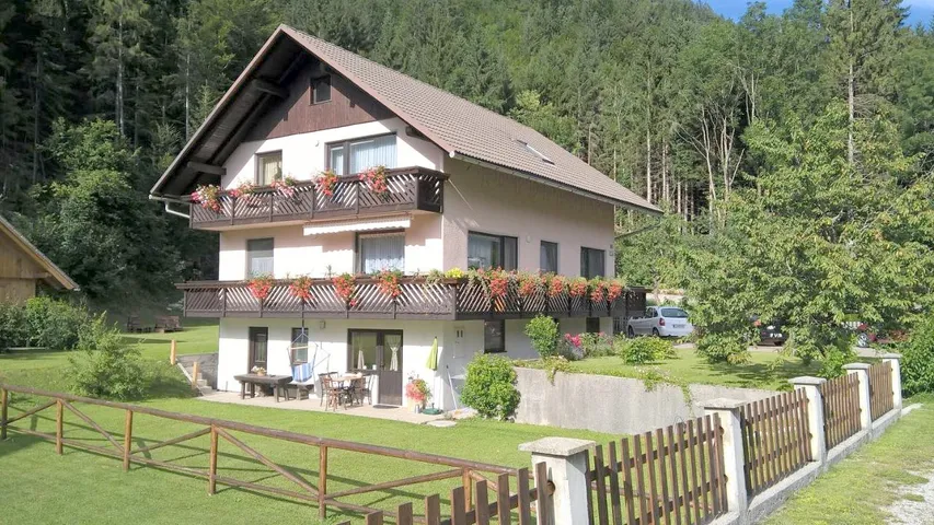 Ferienwohnung für 2 Personen, mit Garten und Ausblick - 1
