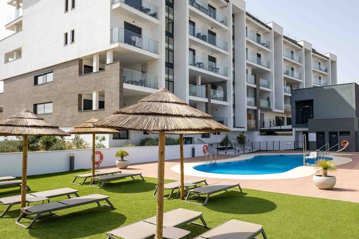 Chalet para 4 personas, con vistas al mar además de terraza y vistas en Manilva