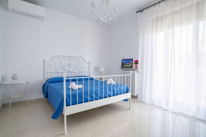 Appartamento intero, Wepuglia - Albero di Giada - Mare Azzurro in Polignano a Mare, Provincia di Bari