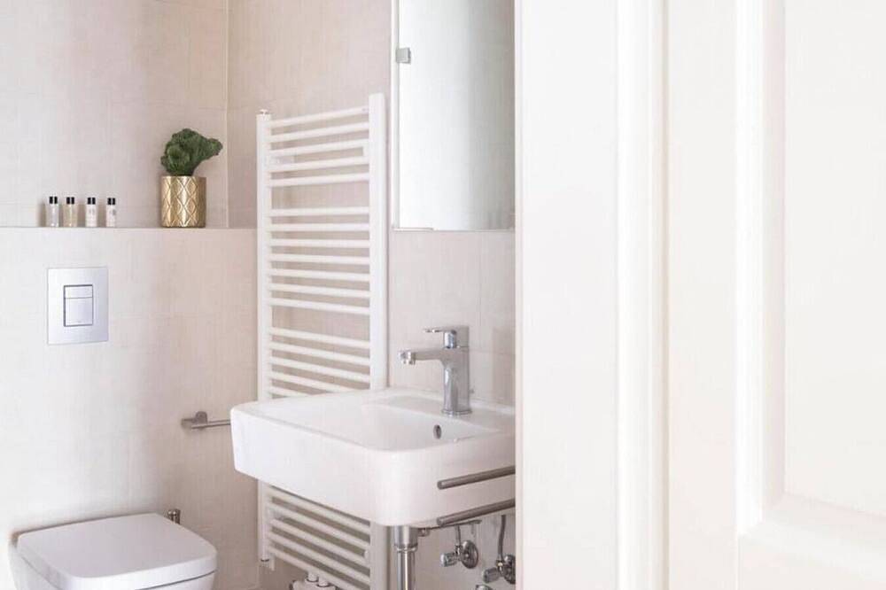 Ganze Wohnung, Central and new designer flat in Charlottenburg Berlin, Berlin