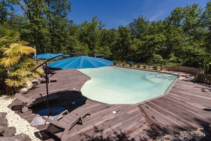 Chalet pour 4 personnes, avec piscine et jardin, animaux acceptés en Dordogne - 2