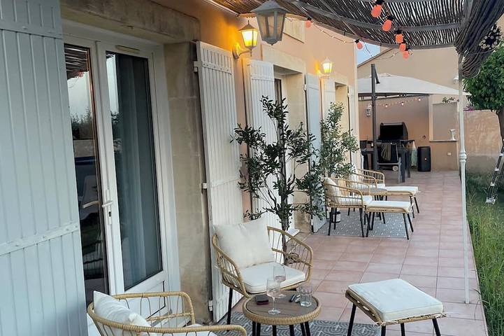 Villa pour 8 personnes, avec Jacuzzi ainsi que Terrasse et Jardin à Carry-le-Rouet
