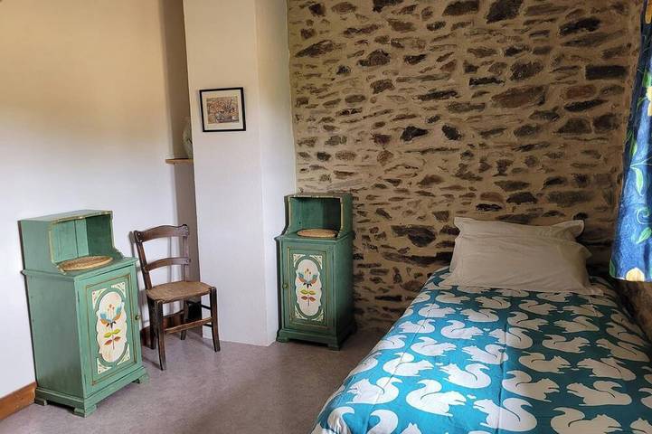 Location de vacances pour 6 personnes, avec jardin à Saint-Saud-Lacoussière - 3