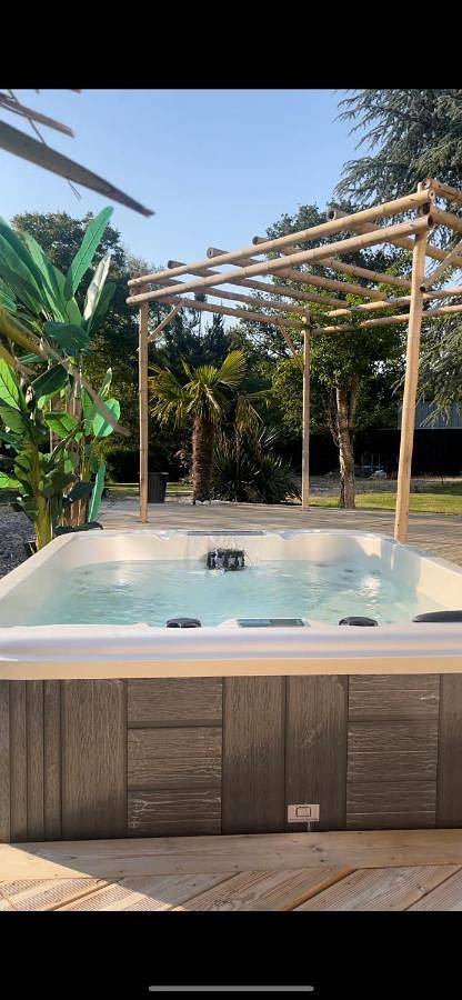 Cottage pour 6 personnes, avec jacuzzi et jardin à Saint-Clair-de-Halouze