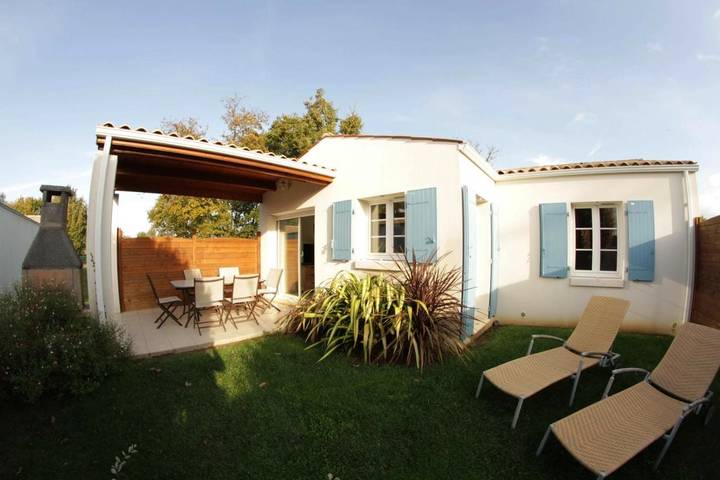 Maison de vacances pour 5 personnes, avec Terrasse ainsi que Jardin et Vue à Dolus-d'Oléron