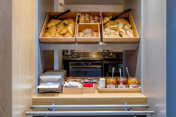 Hôtel pour 4 personnes à Lormont - 4