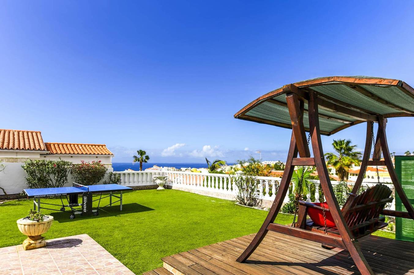 Villa Blanca Salvaje by Villa Plus in Callao Salvaje, Adeje