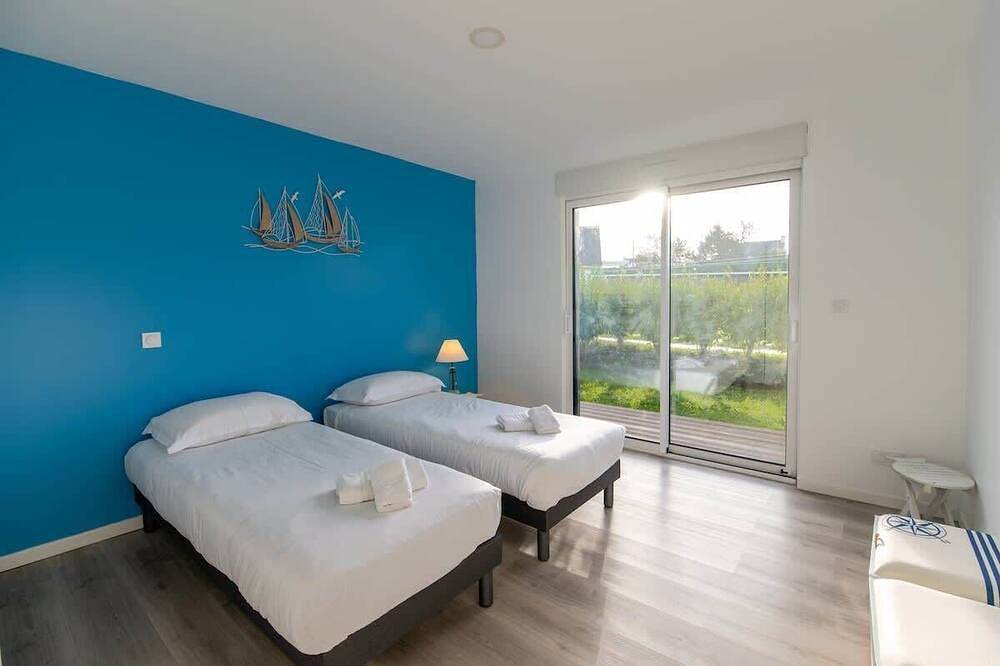 Entire apartment, Roscaroc Enez Hir - Charming T4 near to the beach in Ploudalmézeau, Brest region