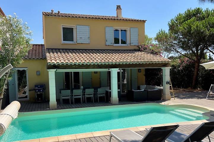 Villa pour 8 personnes, avec jardin et terrasse à La Croix-Valmer