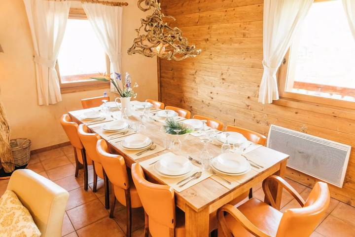 Chalet pour 10 personnes, avec terrasse, animaux acceptés à Saint-François-Longchamp - 2