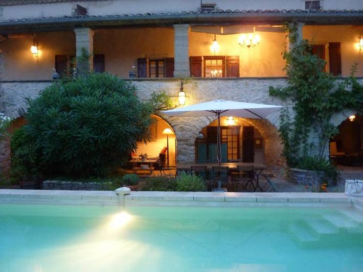 Location de vacances pour 10 personnes, avec balcon ainsi que vue et piscine à Belvézet - 3