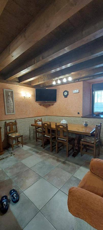 Casa rural para 10 personas, con Balcón en Atapuerca - 2