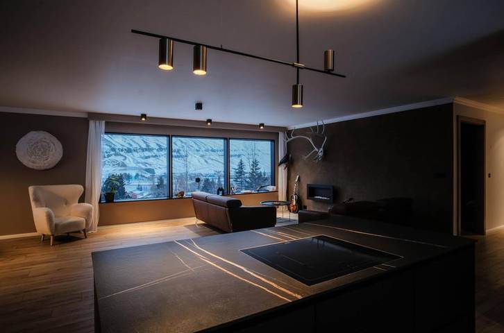 Casa rural para 5 personas, con jardín además de vistas y sauna en Islandia