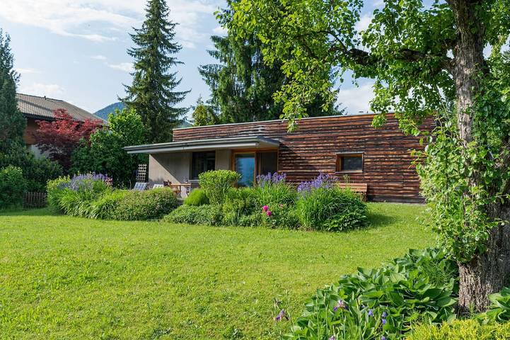 Ferienhaus für 4 Personen, mit Terrasse und Garten