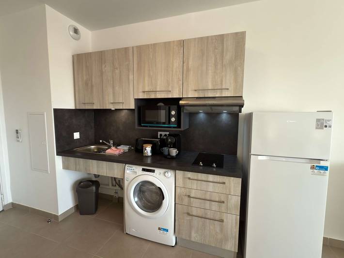 Gîte pour 2 personnes, avec balcon/terrasse, adapté aux familles dans Casino de Valras Plage - 3