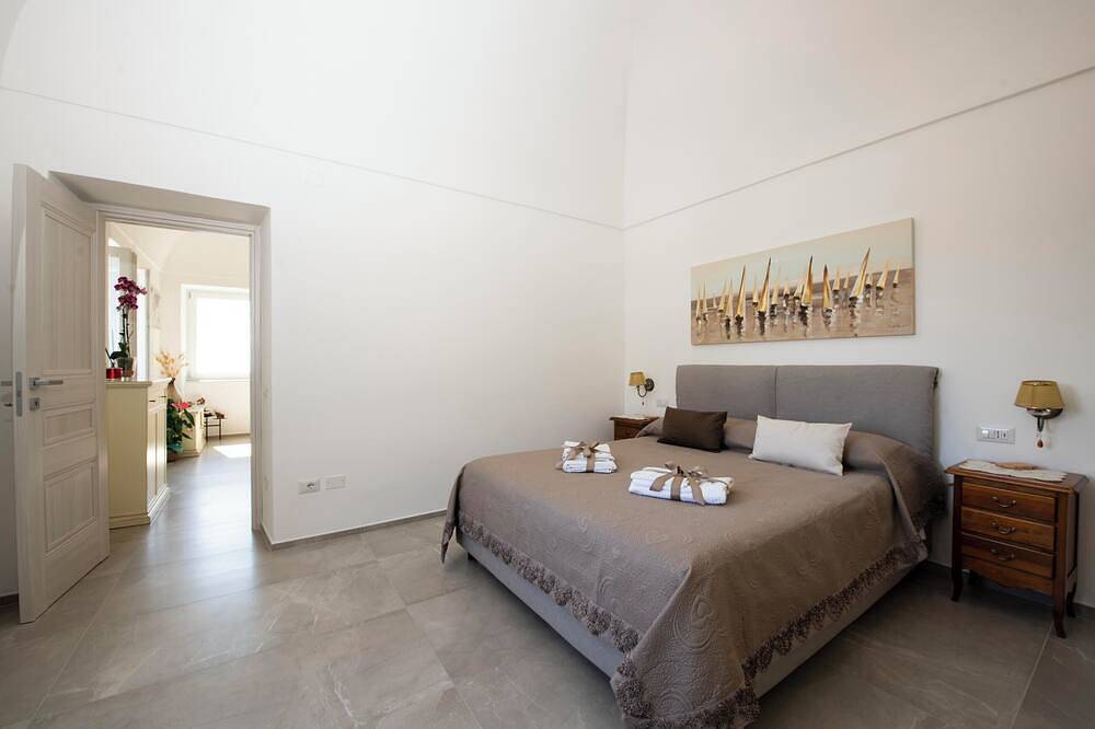 Cały apartament, Sam'S House - A corner of paradise suspended between sky and sea in Amalfi, Sorrento Coast