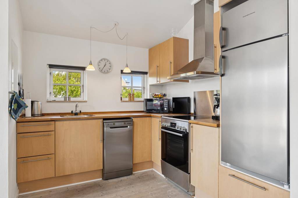 Schönes Ferienhaus mit Whirlpool in der Nähe vom Lyngvig Fyr in Nørre Lyngvig, Hvide Sande