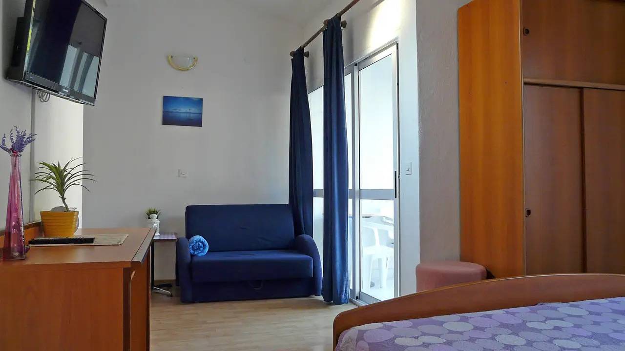 Cijeli studio, Studio für 3 Personen (22 m²) in Drvenik Gornja vala in Drvenik, Makarska Riviera