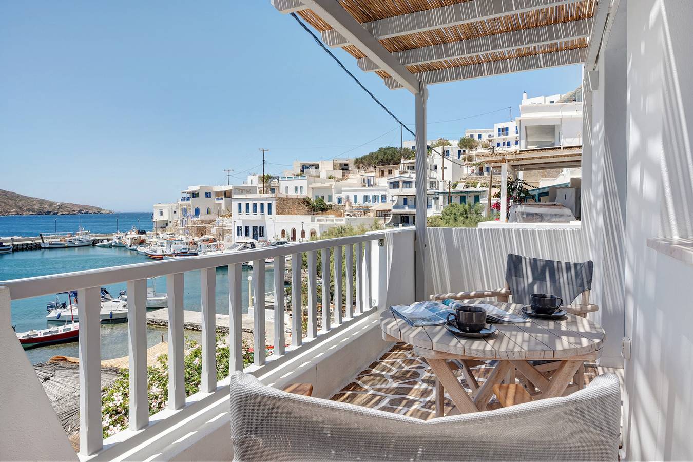 Appartement entier, Appartement 'Nicolas House 4' avec vue sur la mer, Wi-Fi et climatisation in Amorgos